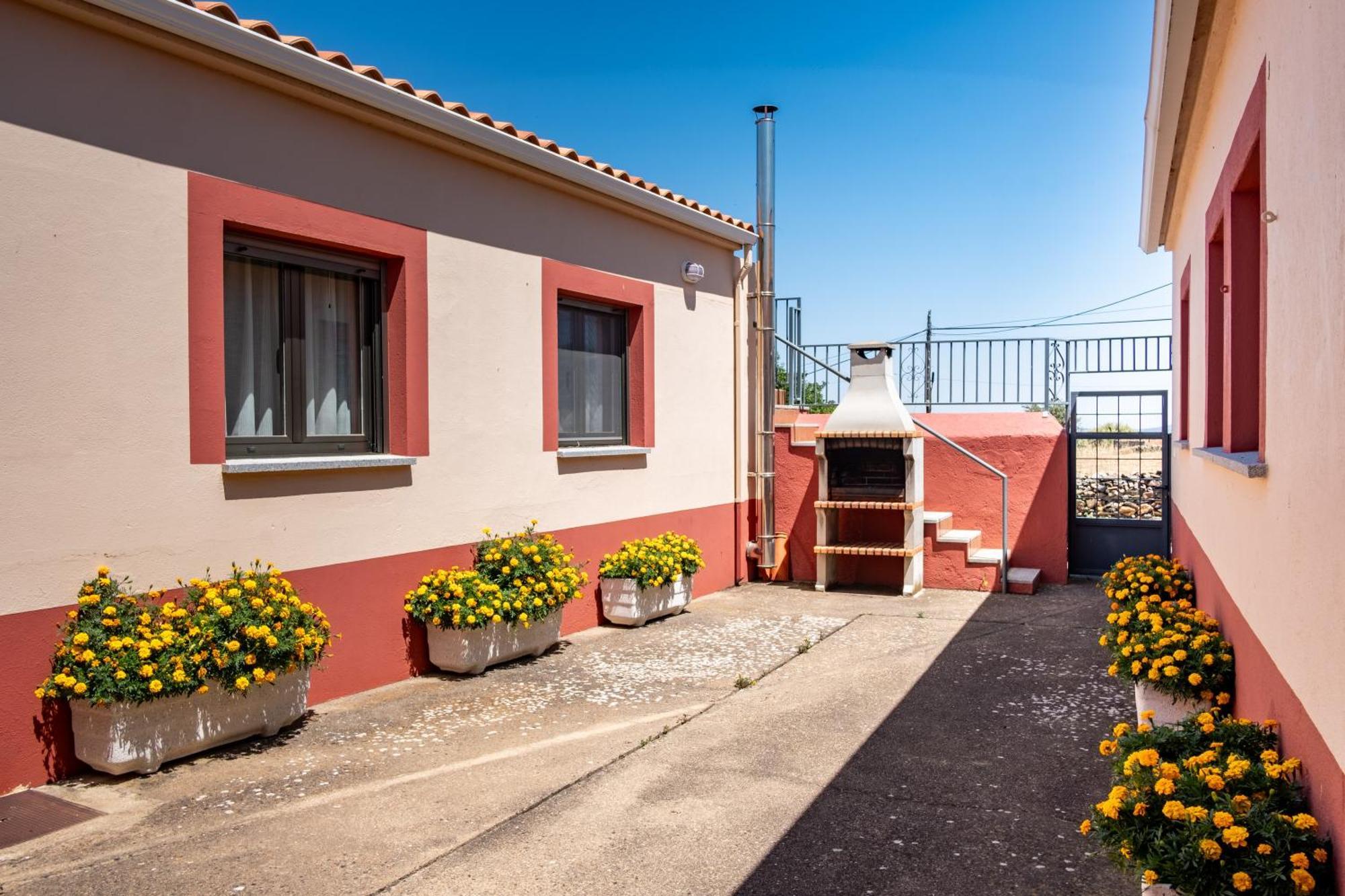 Casa Rural Rinconada La Rinconada de la Sierra Eksteriør billede